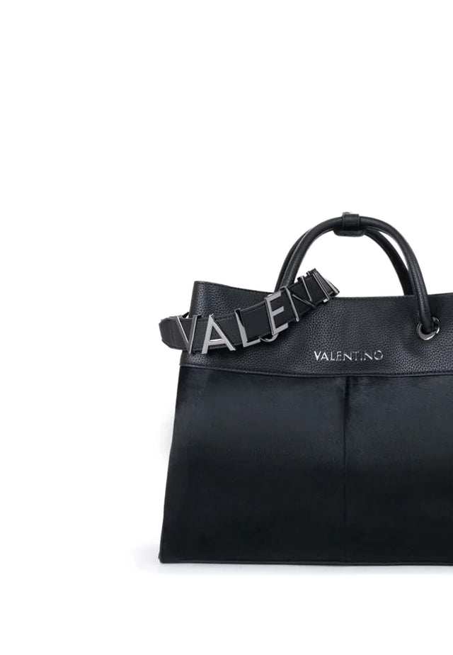 Valentino alexia winter