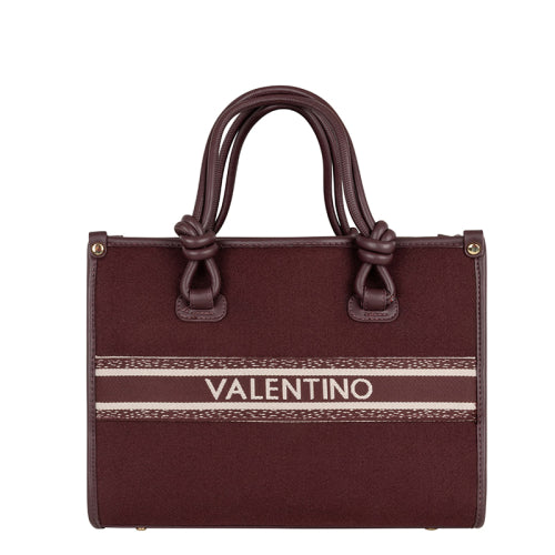 Valentino Winter aella