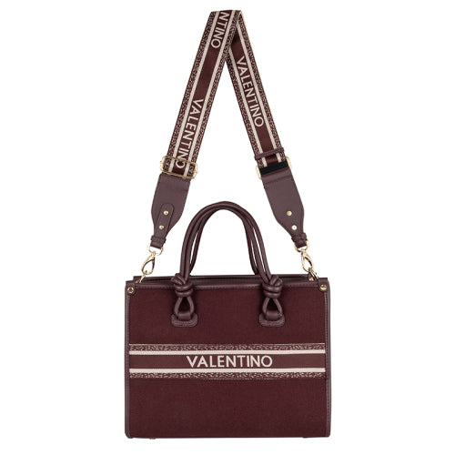 Valentino Winter aella